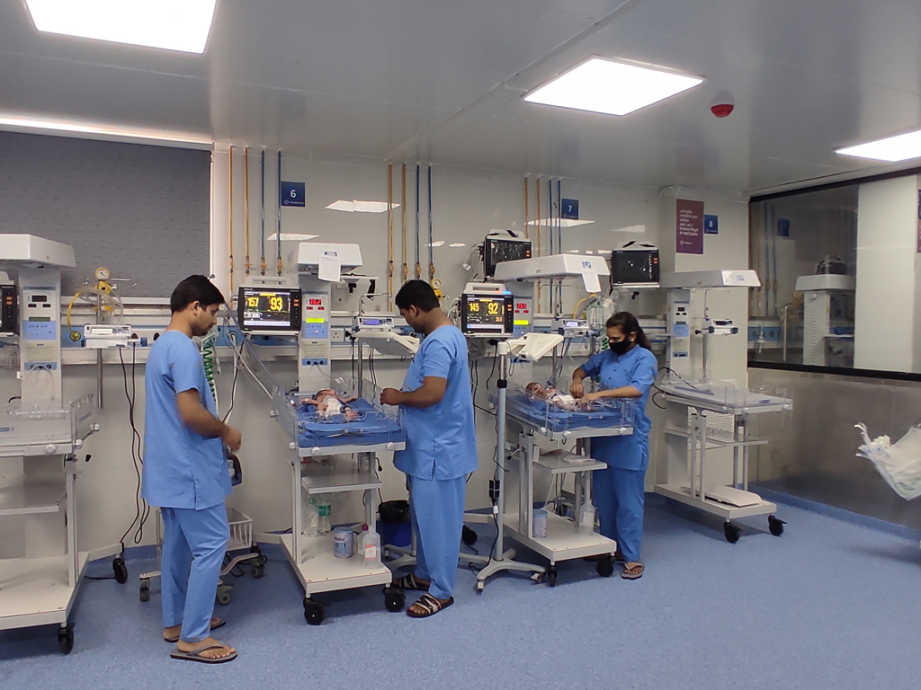 Best Hospital in Bareilly | Anis Superspeciality & Fahmy IVF Centre 